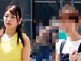 あの動画配信サイトで有名な巨乳人妻と仲良くなって部屋に連れ込みメチャクチャ変態なセックスでイカセまくった俺 サンプル動画サムネイル